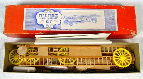 COLLECTION WILOLINE FIRE TRUCK MODELS IN BOXES - 4
