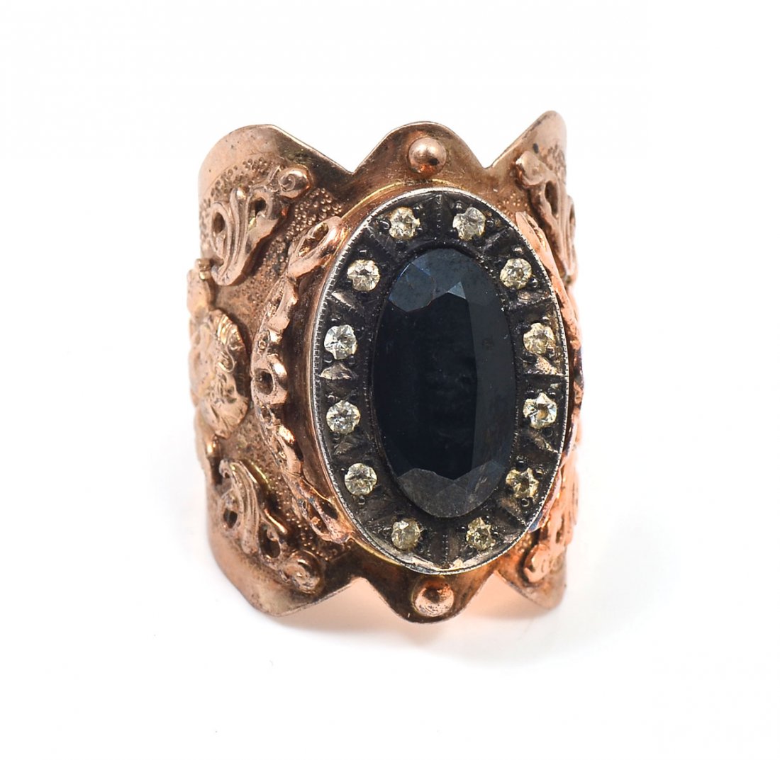 CIGAR BAND 14K & ONYX RING: CIGAR BAND 14K & ONYX RING: 14K yellow gold ring with faceted black onyx and round faceted clear stones of unknown origin.