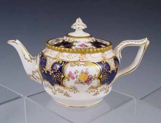 COALPORT FINE CHINA CABARET TEA SET  - 2