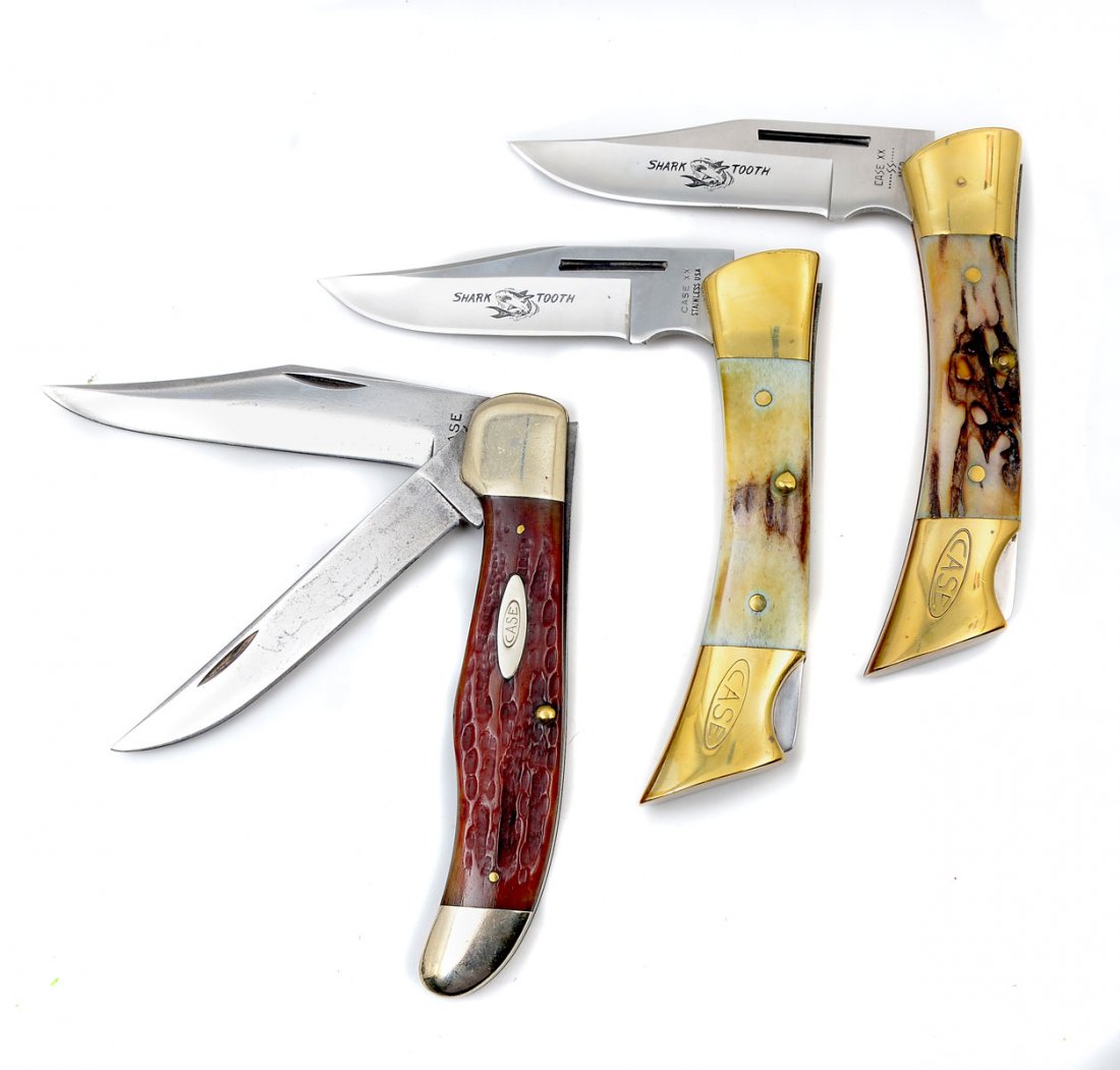 CASE XX THREE KNIFE COLLECTOR LOT: CASE XX THREE KNIFE COLLECTOR LOT: To include, 1) Model 6265SAB Two Blade Staghorn Handle, 9.25" in length with the handle; 2) Case XX Shark Tooth Lock Blade 5197LSSP, 8.5" in length with the bone han