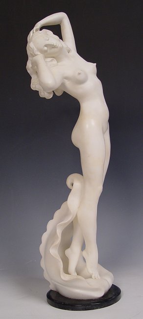 NUDE MARBLE ON WAVE CREST