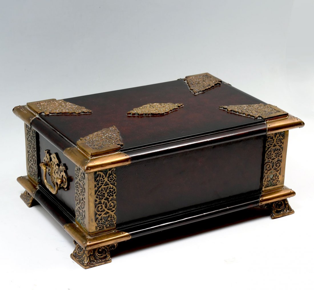 LARGE HEAVY MAITLAND-SMITH DRESSER BOX: LARGE HEAVY MAITLAND-SMITH DRESSER BOX: Hinged lid, label inside, metal mounted corners and handles, faux leather, approx. 7" in height x 11" deep x 16" wide.