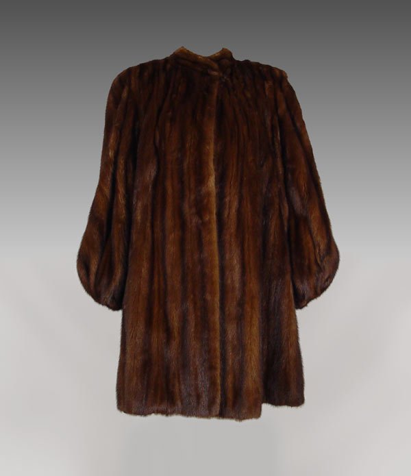VINTAGE FULL LENGTH MINK COAT: FULL LENGTH MINK COAT: Large size swing coat. 39" length 18" shoulder to shoulder, 24" sleeve. Full puffy sleeves gathered at the cuff.
