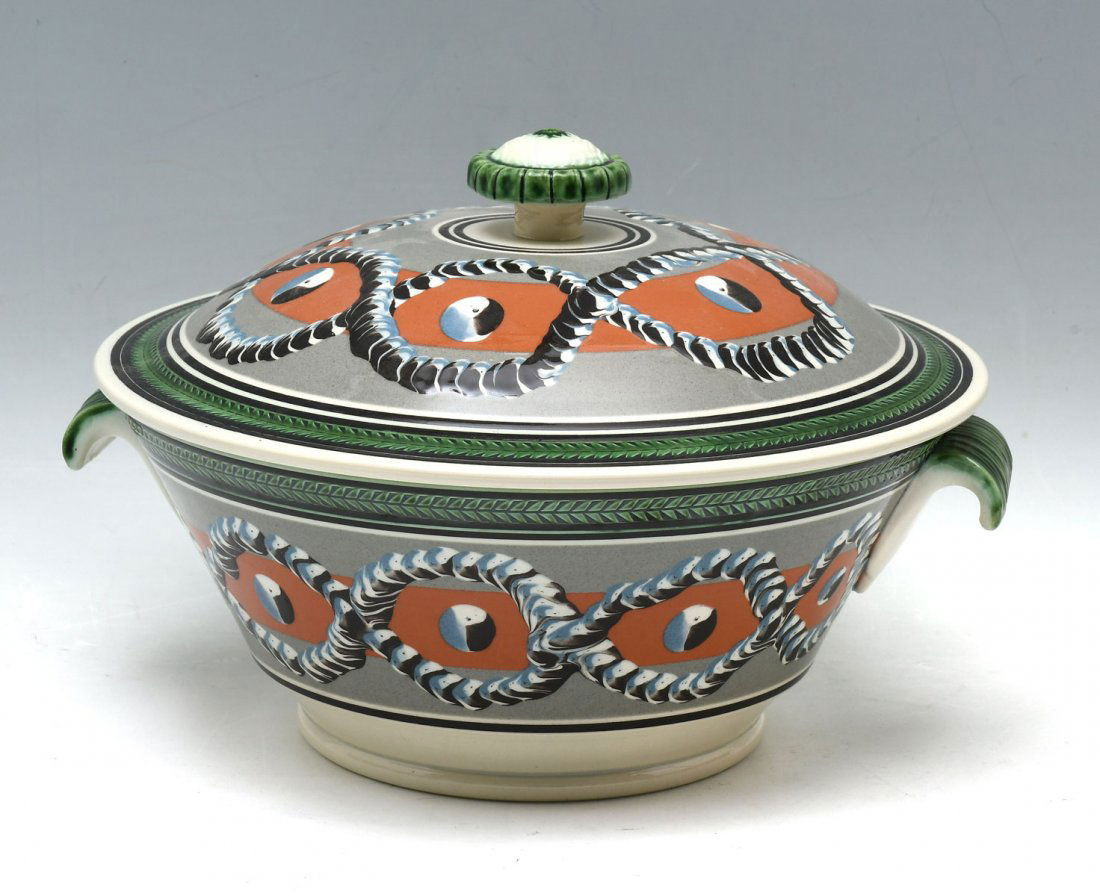 LARGE DON CARPENTIER MOCHA WARE BOWL: LARGE DON CARPENTIER MOCHA WARE COVERED BOWL : Having an encompassing earthworm & cat's eye design with impressed green foliate bands, scrolling handles, and a floriform finial. Impressed marks at und