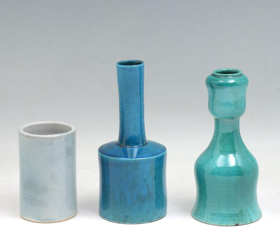 3 PC. CHINESE PORCELAIN VASES & BRUSH POT: 3 PC. CHINESE PORCELAIN VASES & BRUSH POT: Comprising; 2- Monochrome bottle vases, & 1- Crackle glazed brush pot. Vases stamped China at underside. Largest Approx. 8" h x 3.5" w.