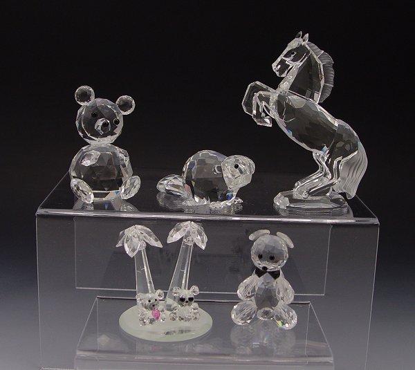 SWAROVSKI CRYSTAL STALLION BEAVER BEAR plus: SWAROVSKI CRYSTAL ASSORTED FIGURES: ''Horses on Parade'' - 1993 White Stallion, Martin Zendron designer, retired 2006, 4 1/4''; ''Endangered Species'' - 1992 Mother Beaver, retired 1996, 3''; ''Woodla