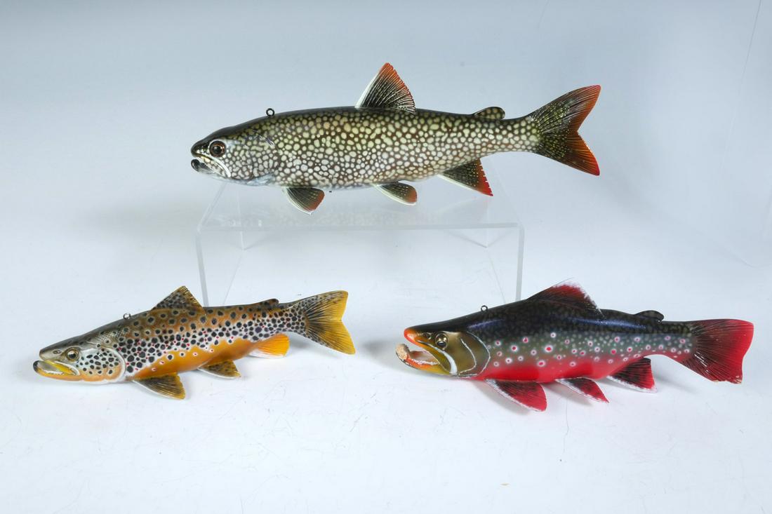 THREE JARED SYPNIESKI ULTRA-REALISTIC FISH DECOYS (1 of 3)
