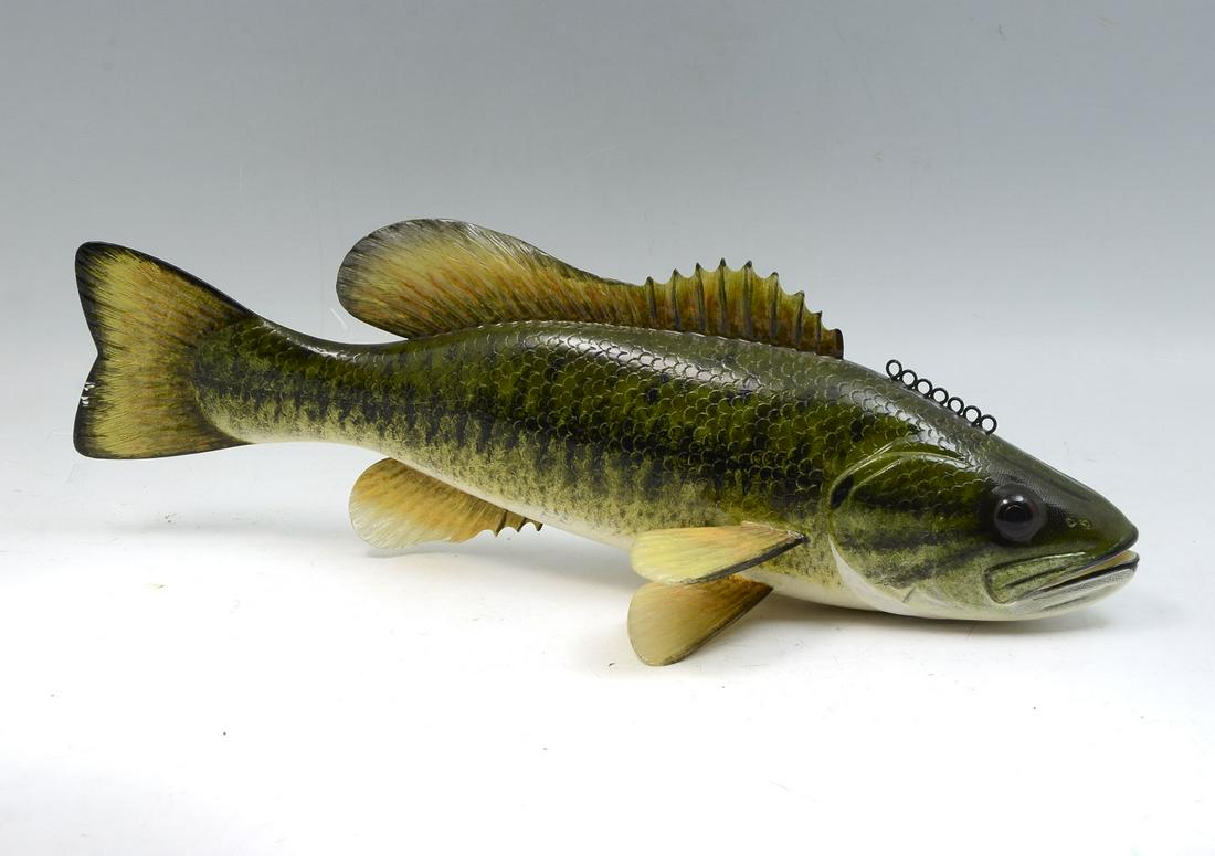 LIFE-SIZE PAUL MCNEAL LARGEMOUTH BASS FISH DECOY (1 of 3)