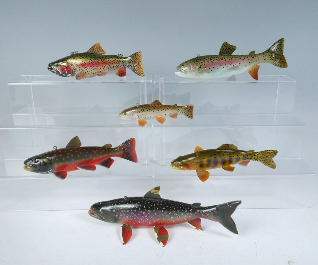 SIX PIECE PUSUSTA FISH DECOY LOT (1 of 3)