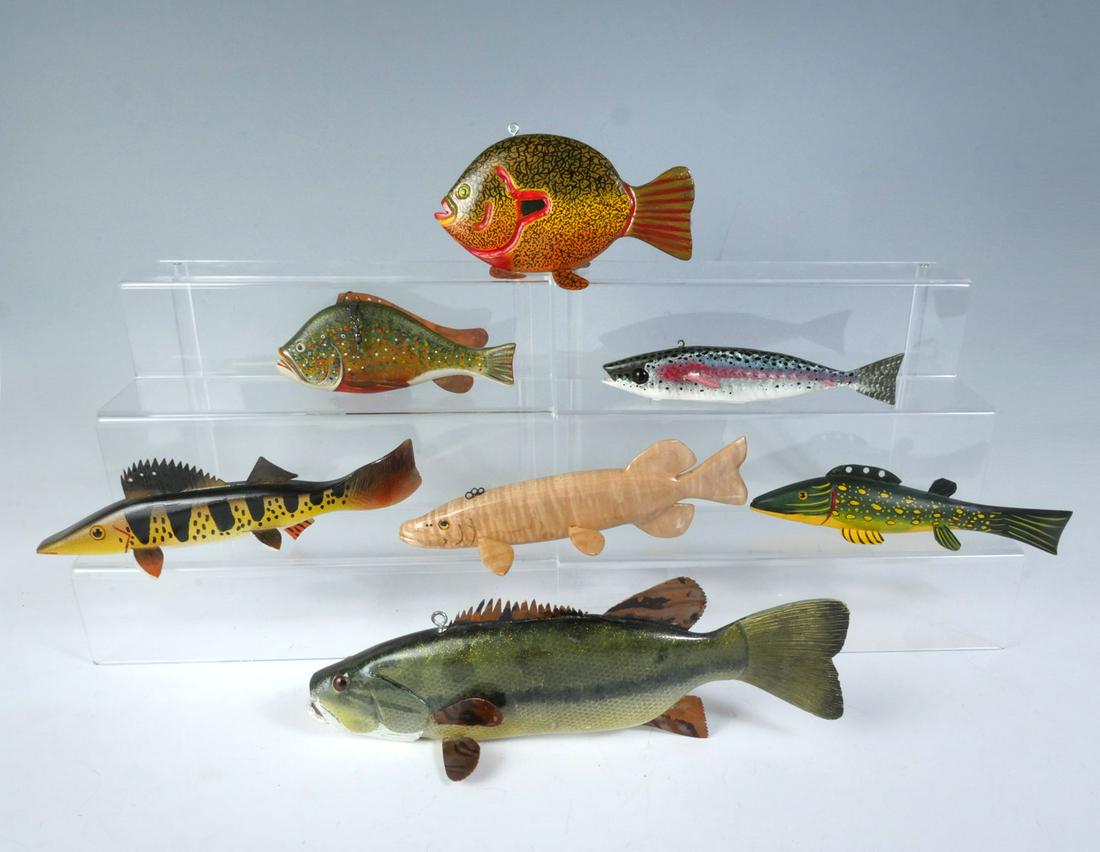 SEVEN PIECE FISH DECOY LOT (1 of 3)