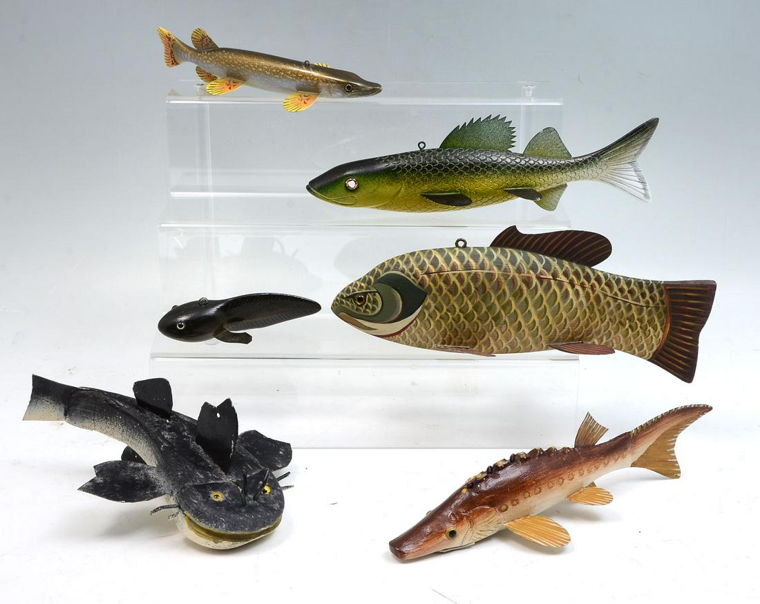 SIX PIECE FISH DECOY LOT (1 of 3)