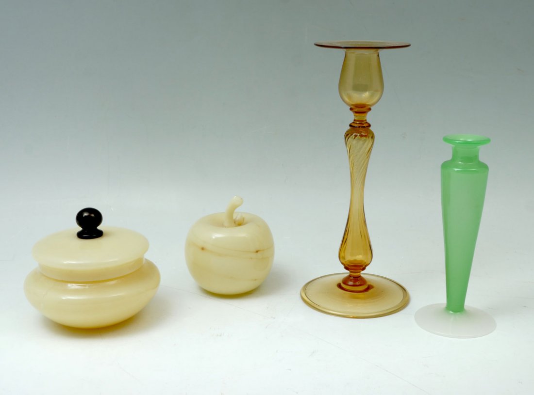 4 PC. STEUBEN ART GLASS COLLECTION (1 of 3)