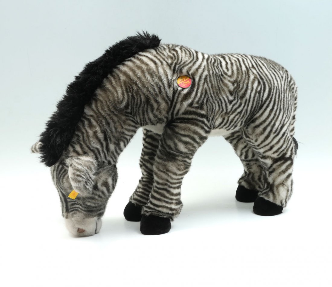 STEIFF STUDIO ZEBRA (1 of 5)