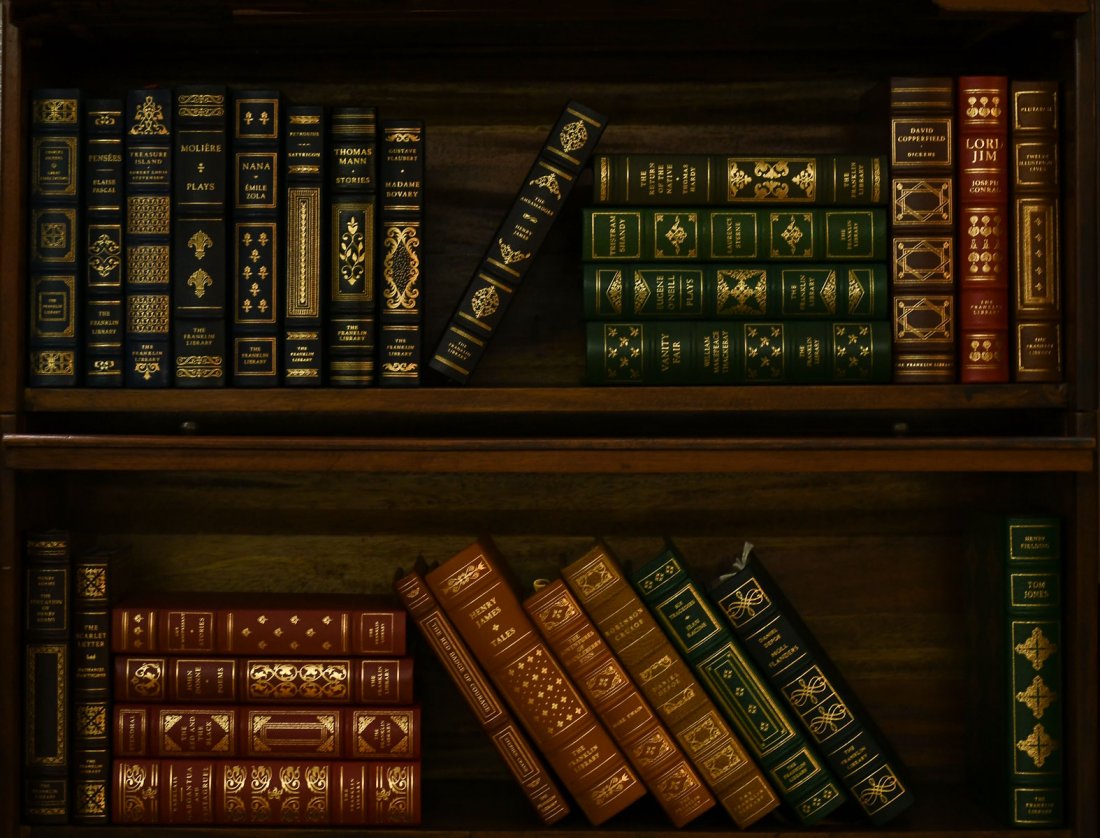 29 PC. FRANKLIN LIBRARY LEATHER BOUND BOOK COLLECTION: 29 PC. FRANKLIN LIBRARY LEATHER BOUND BOOK COLLECTION: Comprising titles such as; "David Copperfield", "Lord Jim", "Vanity Fair", "Madame Bovary", "Treasure Island", "Robinson Crusoe", "The Adventures