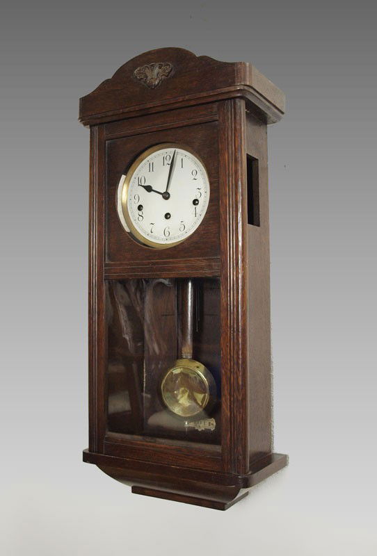 391 MULLER & CO. GERMAN WALL CLOCK