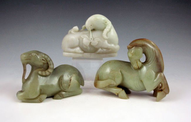 3 CHINESE HARD STONE FIGURAL CARVINGS HORSE & RAM: 3 CHINESE HARD STONE FIGURAL CARVINGS HORSE & RAMS: Nephrite horse and two rams, Approx. 4"l. x 3" tall.