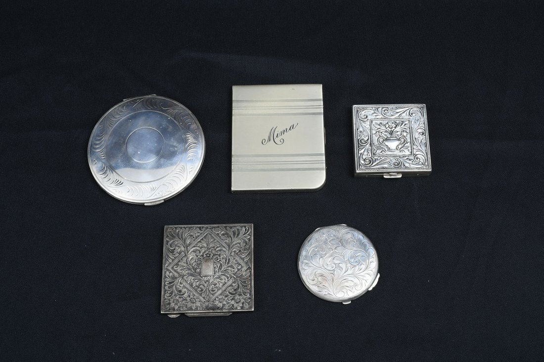 5 VINTAGE SILVER COMPACTS (1 of 3)