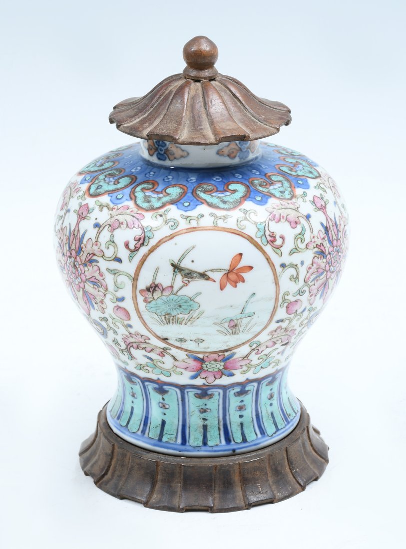 CHINESE FAMILLE ROSE PORCELAIN MEIPING FORM JAR (1 of 5)