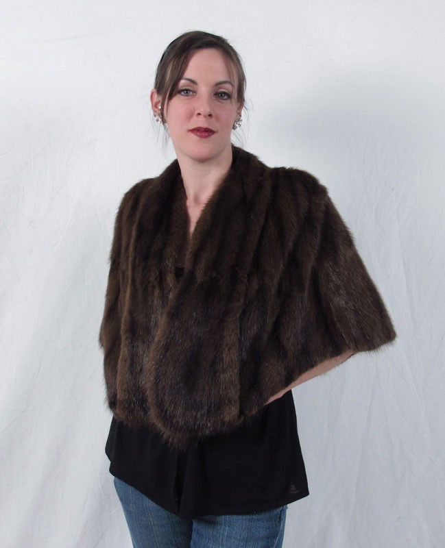 MINK FUR WRAP: MINK FUR WRAP: Extended collar goes to bottom to form pockets. 22 1/2" l.