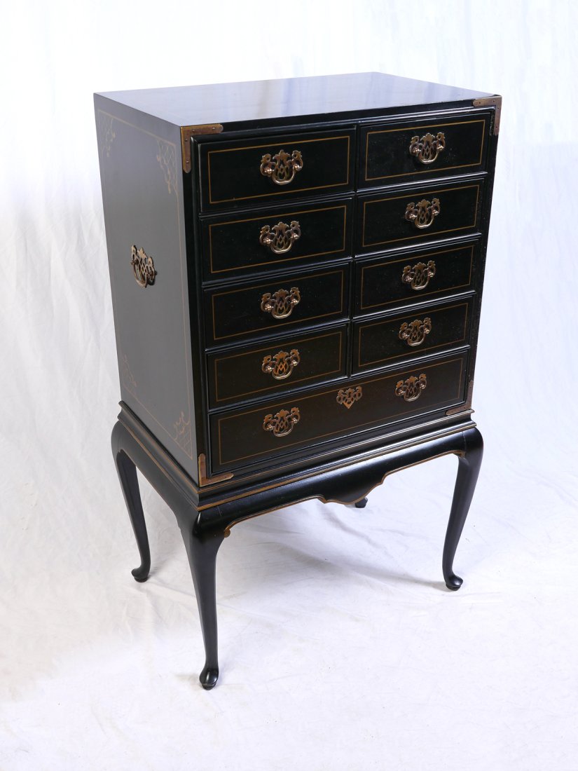 QUEEN ANNE STYLE 10 DRAWER DREXEL SILVER CHEST (1 of 4)