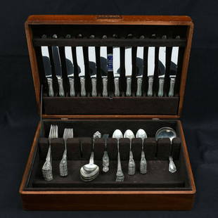 87 PC. ALVIN '' CHATEAU ROSE'' STERLING FLATWARE: 87 PC. ALVIN '' CHATEAU ROSE'' STERLING FLATWARE: Approx. 89.79 Troy ounces. Comprising; 12- Dinner forks, 12- Dinner knives, 12- Salad forks, 10- Solid handled butter knives, 10- Long handled iced