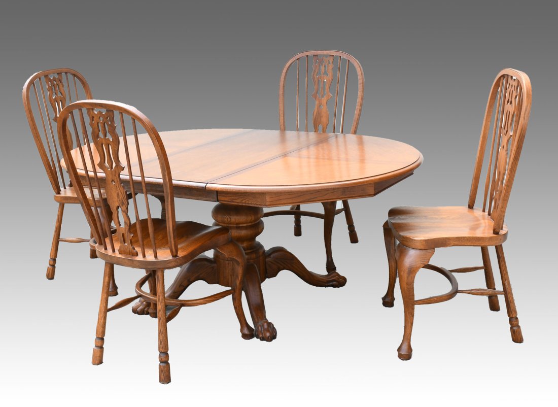 WINDSOR STYLE DINING TABLE WITH 4 CHAIRS (1 of 6)