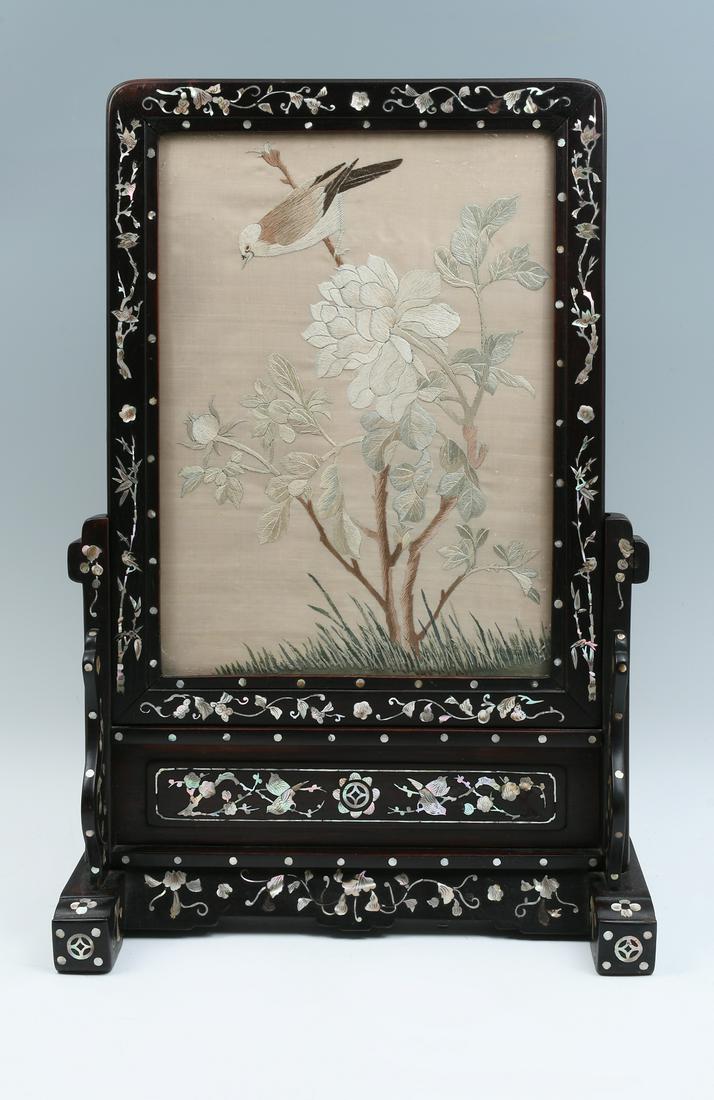 JAPANESE NEEDLEPOINT TABLE SCREEN (1 of 7)