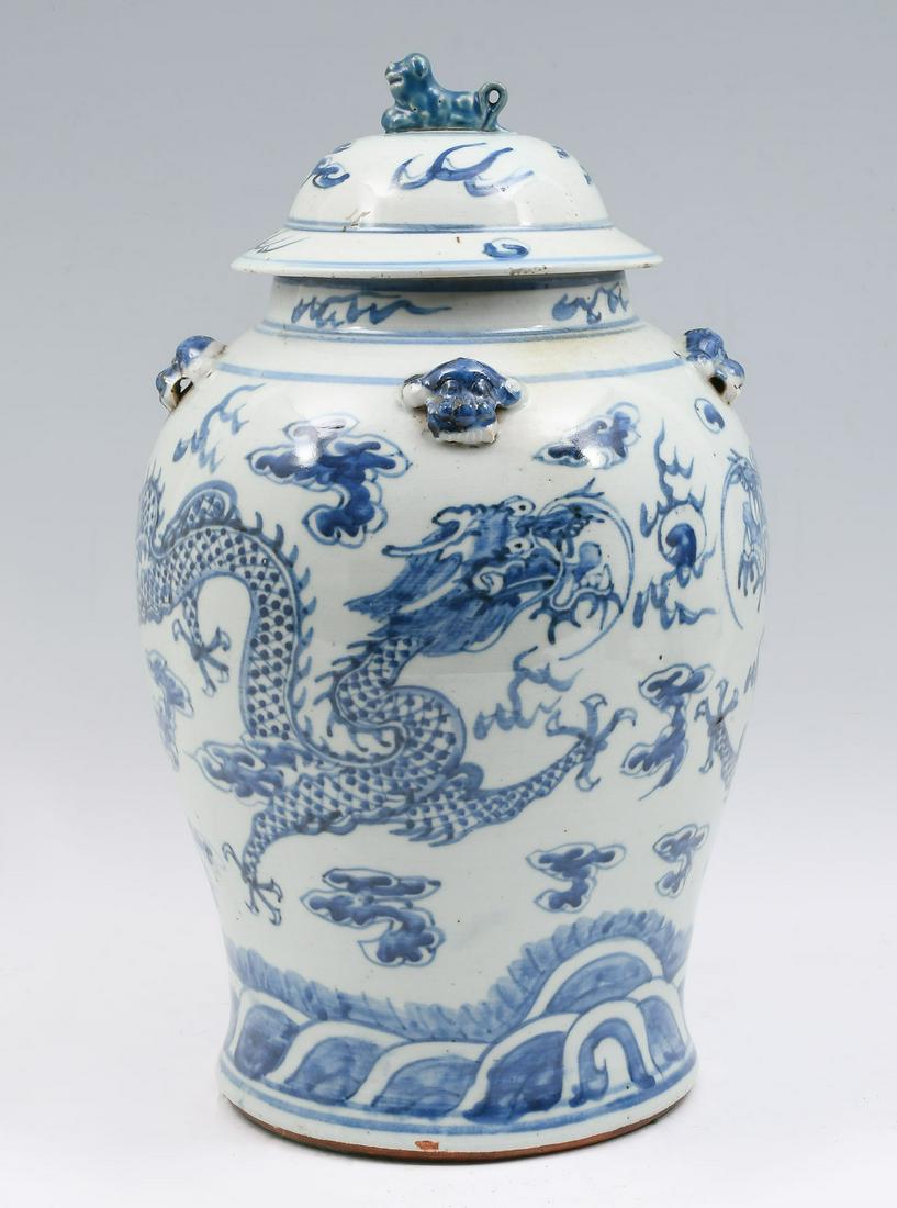 19TH C. CHINESE BLUE & WHITE PORCELAIN DRAGON JAR (1 of 8)