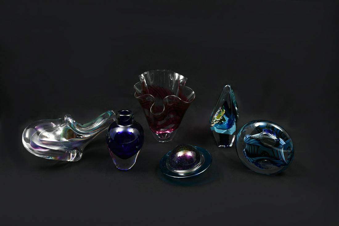 6 PC. SIGNED ART GLASS COLLECTION (1 of 3)