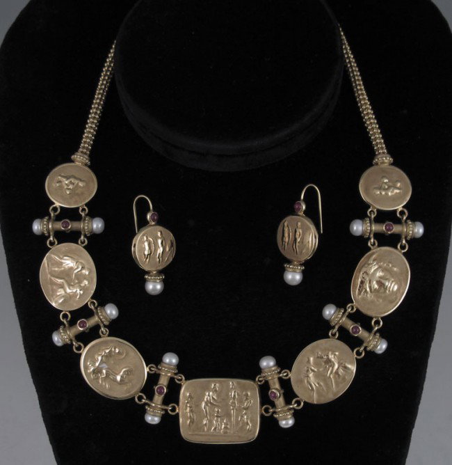 14K BYZANTINE STYLE NECKLACE & EARRING SET 47.6 : 14K BYZANTINE STYLE NECKLACE & EARRING SET: 14K yellow gold Byzantine style necklace and earring set with plaques of Grecian scenes. Cultured fresh water button pearls and cabochon cut rubies. Round b