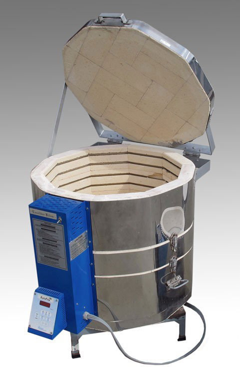 EXCALIBER CERAMIC OR PORCELAIN KILN: EXCALIBER KILN: Manufactured in USA by Robs Kiln Service. Autofire, sold with shelves and seperators.