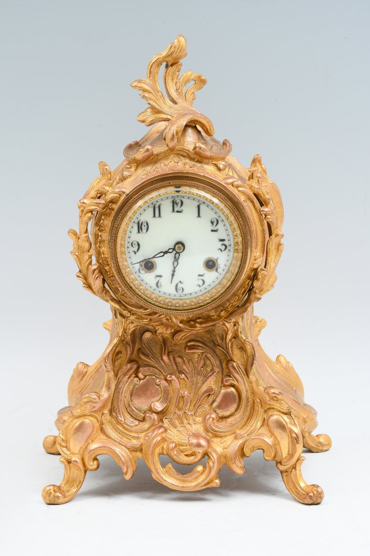 ROCOCO GILT METAL MANTLE CLOCK (1 of 6)