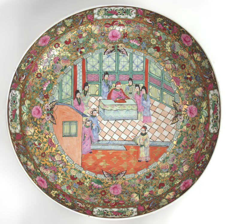 CHINESE ROSE MEDALLION BOWL / CHARGER 20'' DIA.: CHINESE ROSE MEDALLION BOWL: Or charger, Approx. 20'' dia., 4 1/2'' deep. Sold with the wood stand.