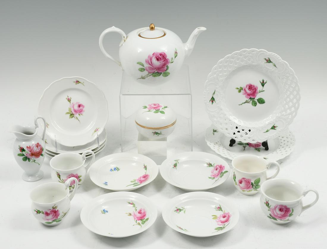 15 PC. MEISSEN PORCELAIN TEA SET (1 of 9)