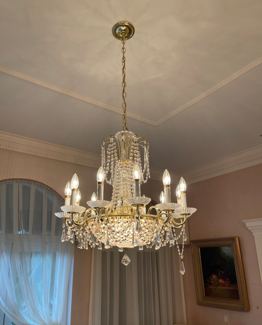 SWAROVSKI CRYSTAL CHANDELIER (1 of 3)