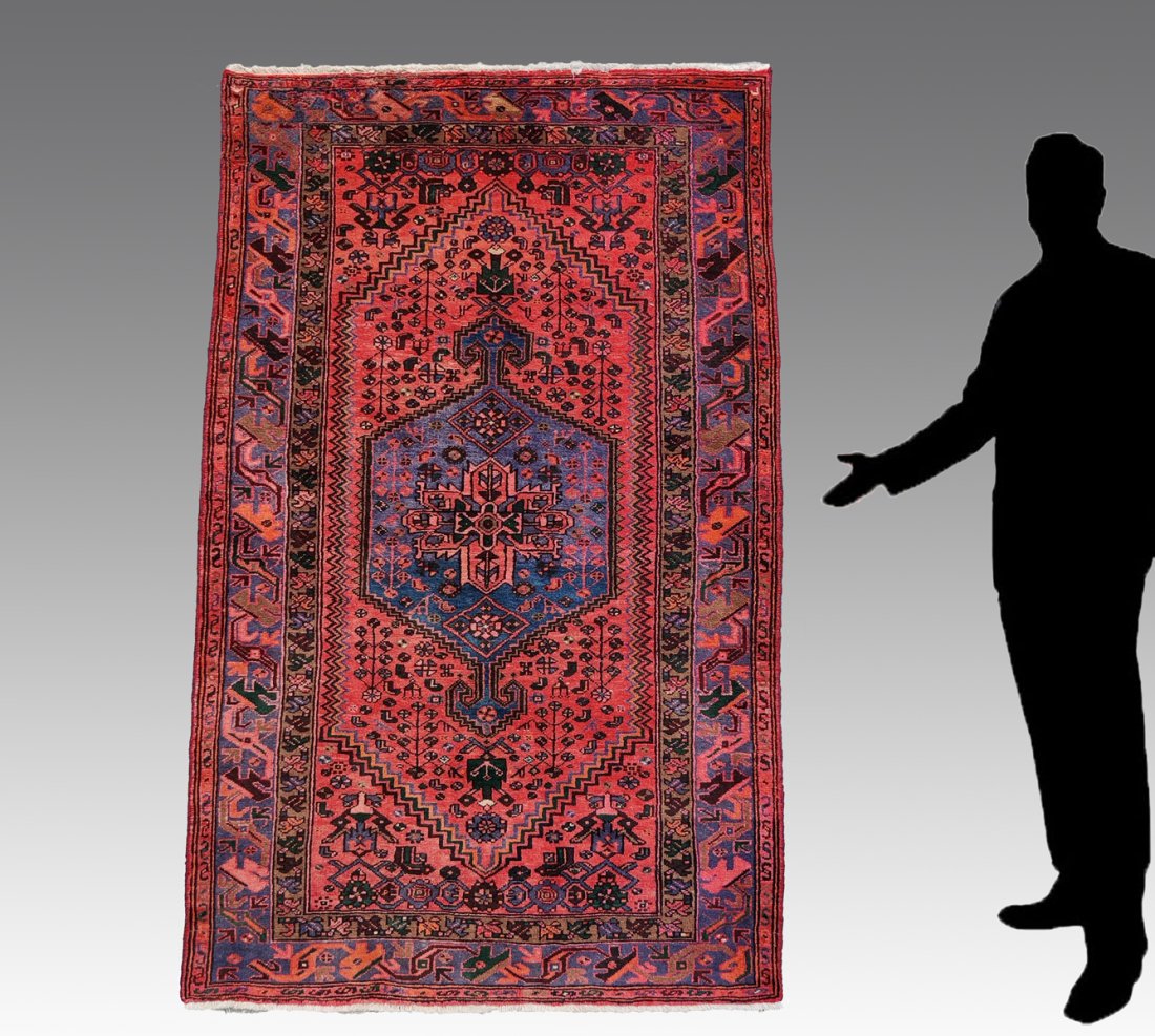ESTATE ORIENTAL CARPET NORTHWEST PERSIAN JAN JAN, 4'5" X 7'6": ESTATE ORIENTAL CARPET NORTHWEST PERSIAN JAN JAN, 4'5" X 7'6": This lively rug has a blue and red/rust central medallion with spandrels on a red/ rust field.