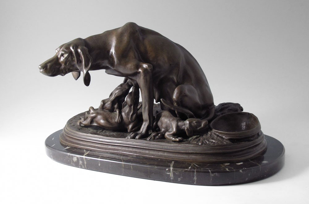 P.J. MENE SAINTONGEOIS POINTERS BRONZE: MENE, Pierre Jules, (French, 1810-1879): Bronze group of Saintongeois Pointer Bitch and Her Pups, 7'' h x 13'' w, incised signature affixed to vintage marble plinth, 8'' h x 15'' w.