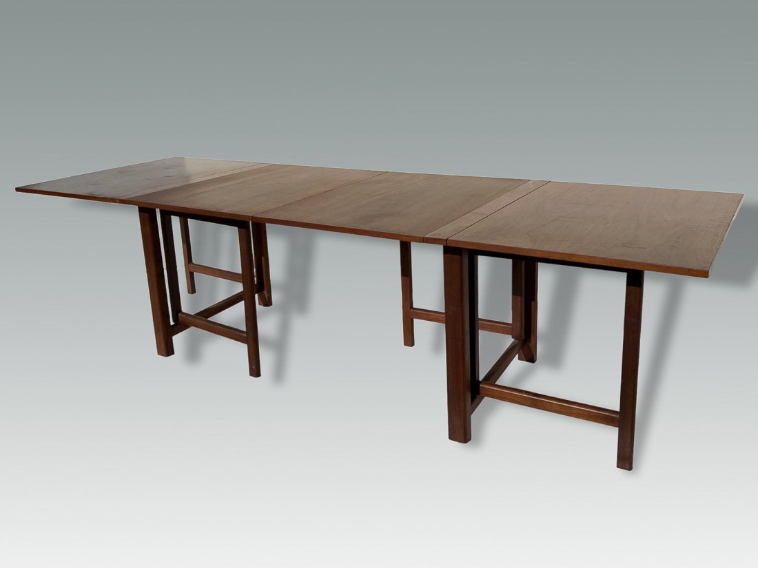BRUNO MATHSSON ''MARIA'' GATE LEG DROP-LEAF TABLE: BRUNO MATHSSON "MARIA" GATE LEG DROP-LEAF DINING TABLE: Swedish mid-century "Maria" teak folding and expanding gate leg drop-leaf dining table, designed by Bruno Mathsson (1907-1988) for Karl Mathsson