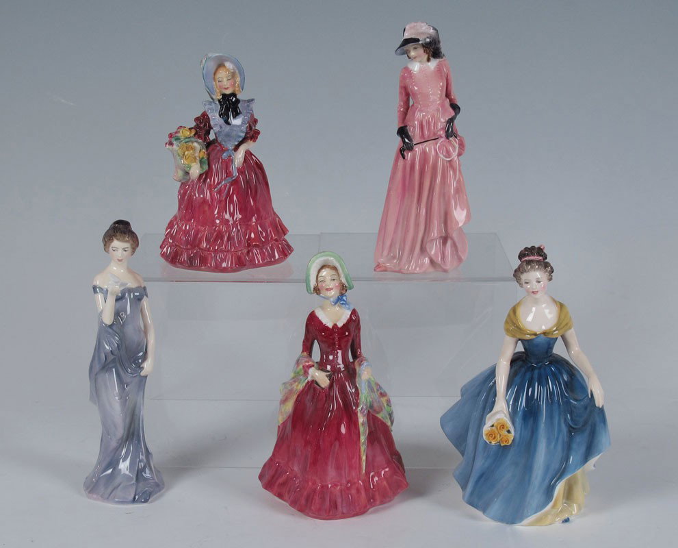 5 ROYAL DOULTON FIGURE HN 1770 2271 2824 1967 1982: 5 ROYAL DOULTON FIGURINES: LADY BETTY (HN 1967 not on her); MAUREEN, HN 1770; MELANIE, HN 2271; SABITH MORN (HN 1982 not on her) RdNo 842487; HARMONY, HN 2824, 8 1/2''.