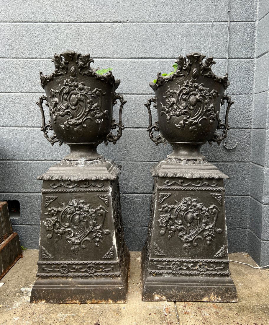 PAIR OF CAST ALUMINUM GARDEN URNS Oct 15, 2022 Burchard Galleries