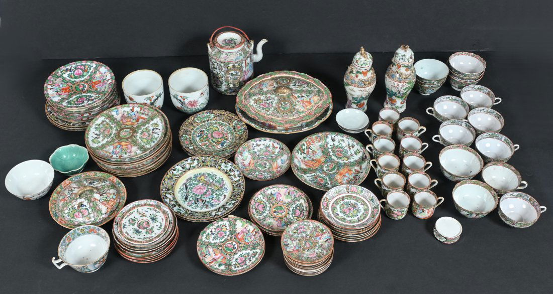 CHINESE ROSE MEDALLION PORCELAINS (1 of 13)
