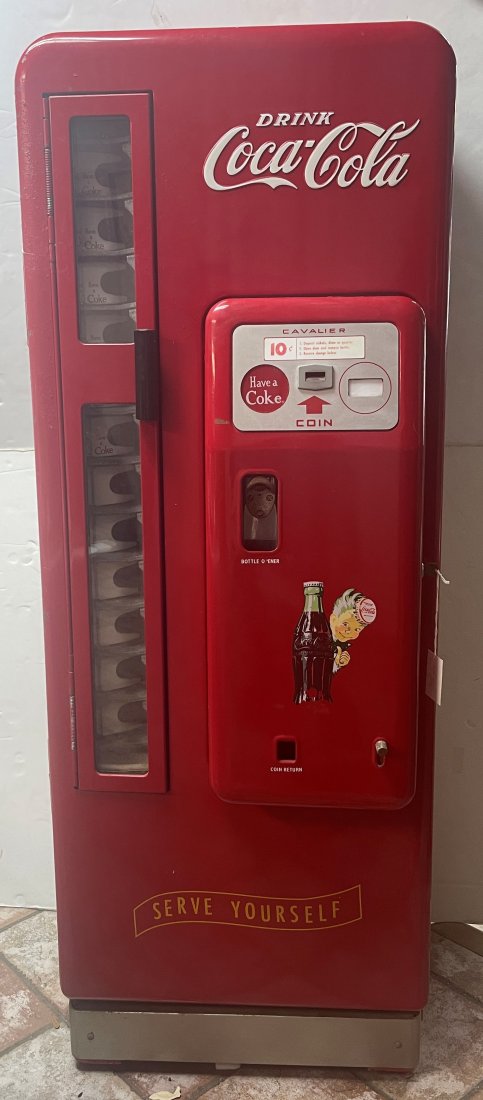 10-CENT MID-CENTURY COCA-COLA MACHINE (1 of 9)