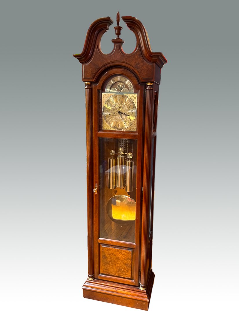 HOWARD MILLER 59TH ANNIVERSARY GRANDFATHER CLOCK (1 of 8)