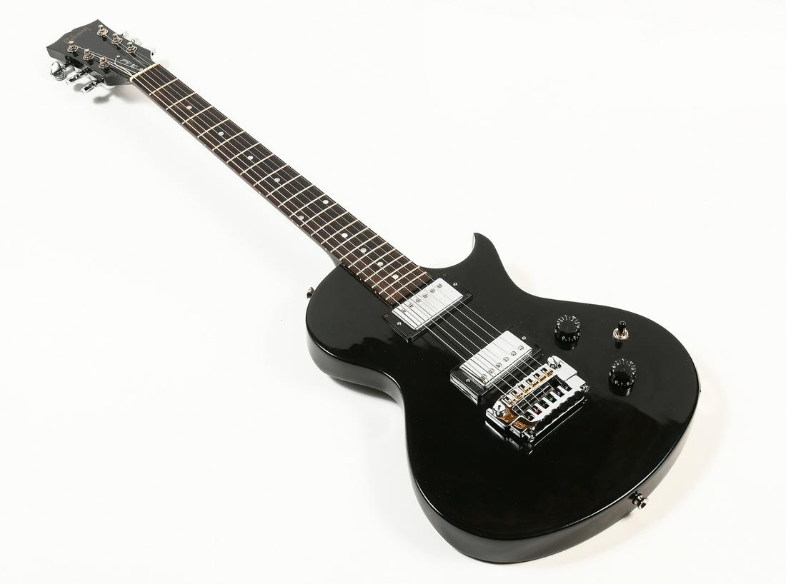 GIBSON ''THE HAWK'' ELECTRIC GUITAR WITH CASE (1 of 12)