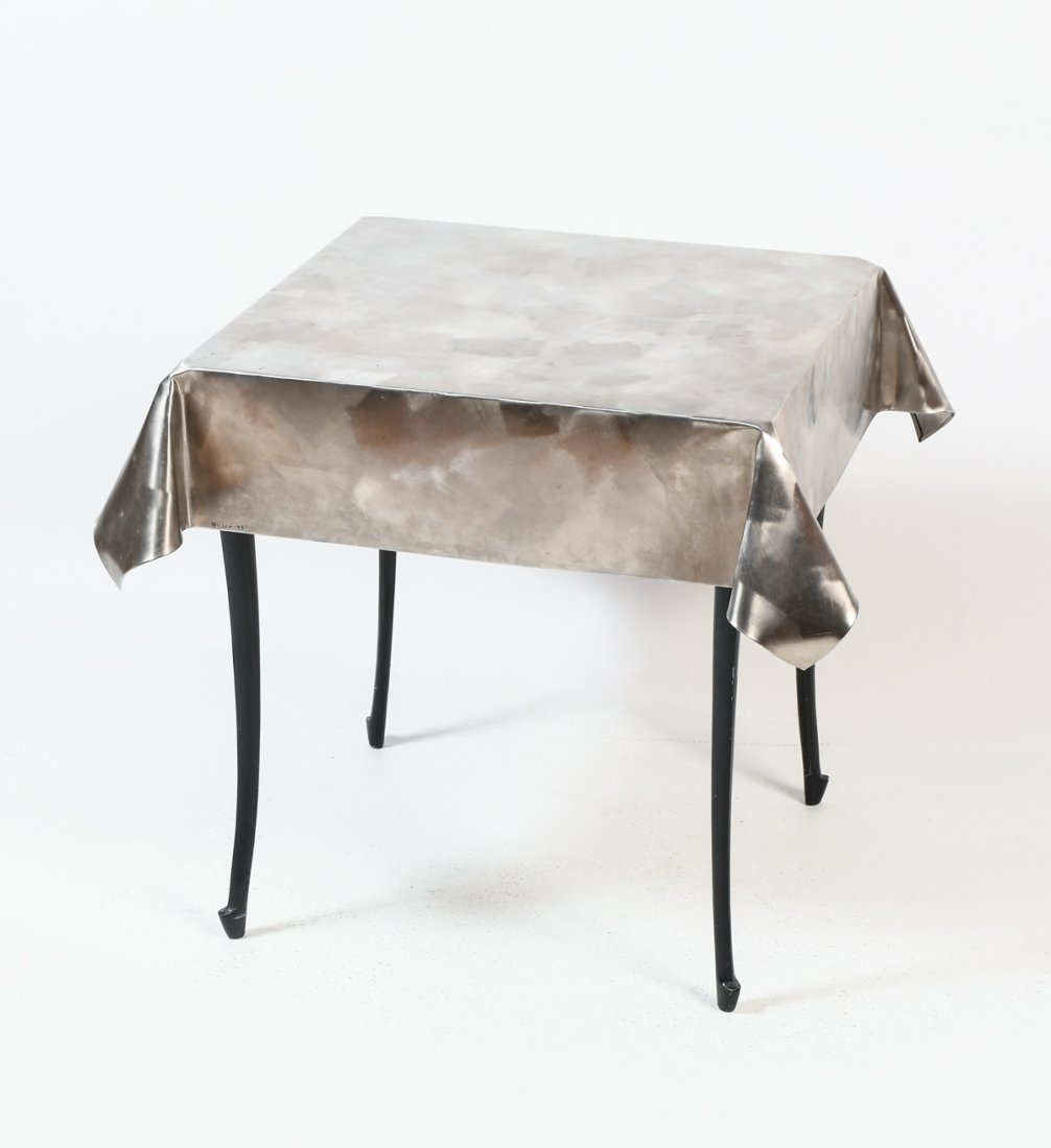 STAINLESS STEEL HANDKERCHIEF TABLE (1 of 6)