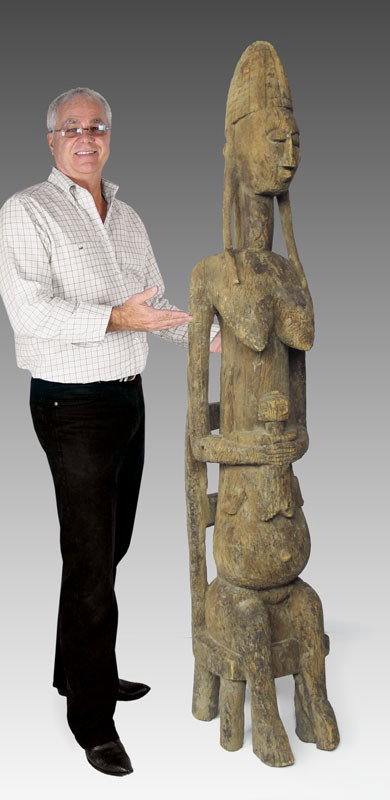 AFRICAN GUANDUSU FIGURE WITH CHILD: AFRICAN GUANDUSU FIGURE WITH CHILD: Bamana, Mali. 6' x 13" x 15"