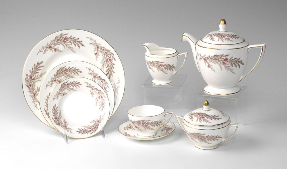 MINTON BEDFORD PATTERN SERVICE FOR 12: MINTON BEDFORD PATTERN SERVICE FOR 12: Approx. 79 pieces in the Bedford pattern by Minton to include 12 plates (10 1/2"), 12 salad, 12 bread, 12 cups, 11 saucers, 12 bowls, 12 small bowls, teapot (7" 