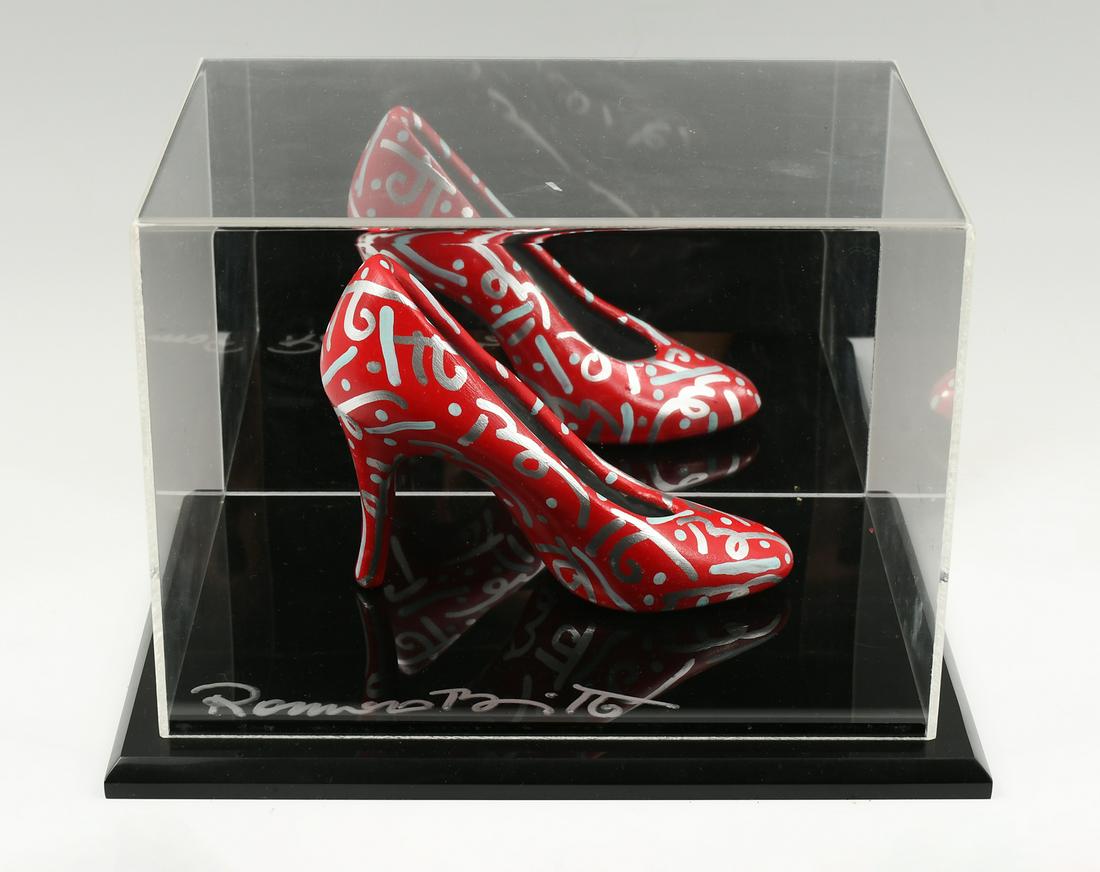 ROMERO BRITTO SCULPTURE HIGH HEEL (1 of 5)