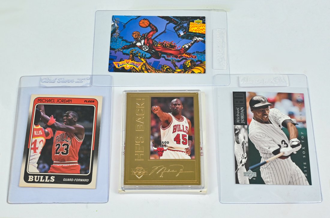 COLLECTION OF MICHAEL JORDAN CARDS (1 of 5)