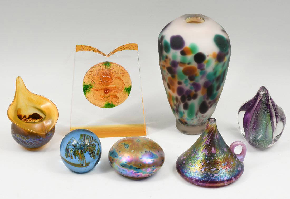 7 Pc. Art Glass Vase & Paperweight Collection Auction